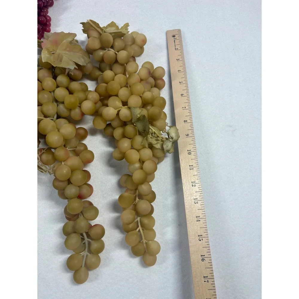 Artificial Grape Clusters‎ Lot 22pc Purple Green Red Home Decor 90s